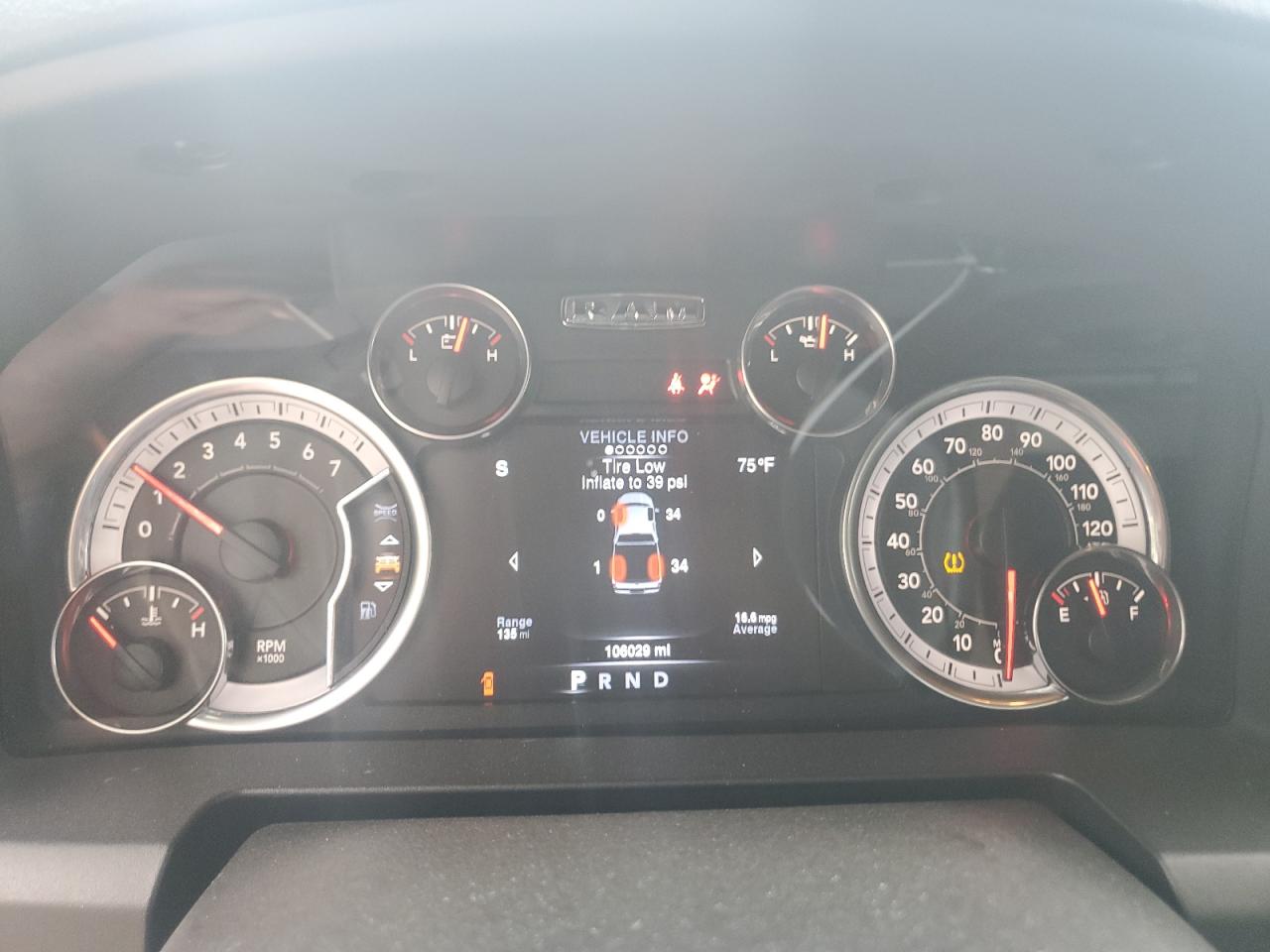 2021 RAM 1500 - Image 9