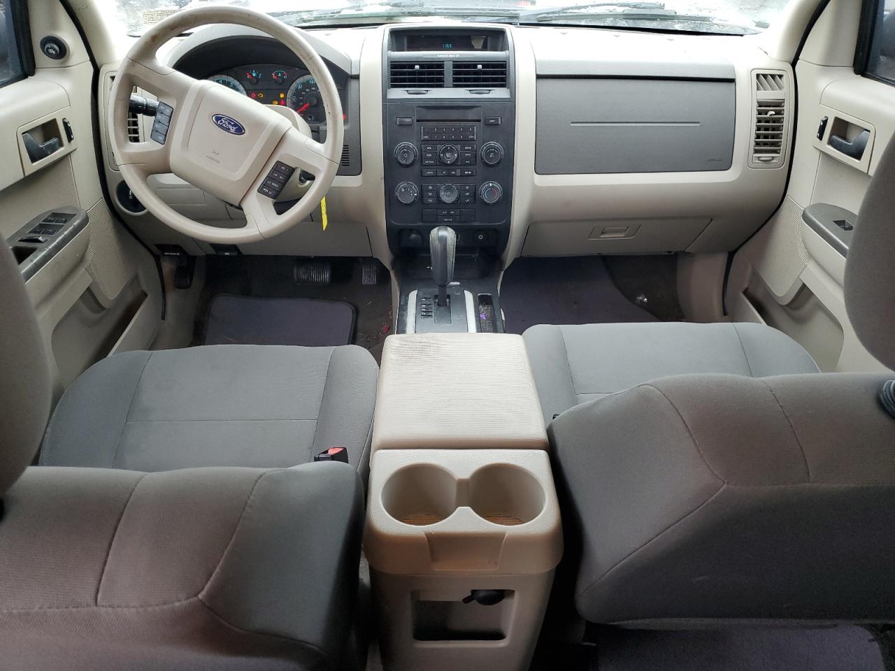 2010 Ford Escape - Image 8