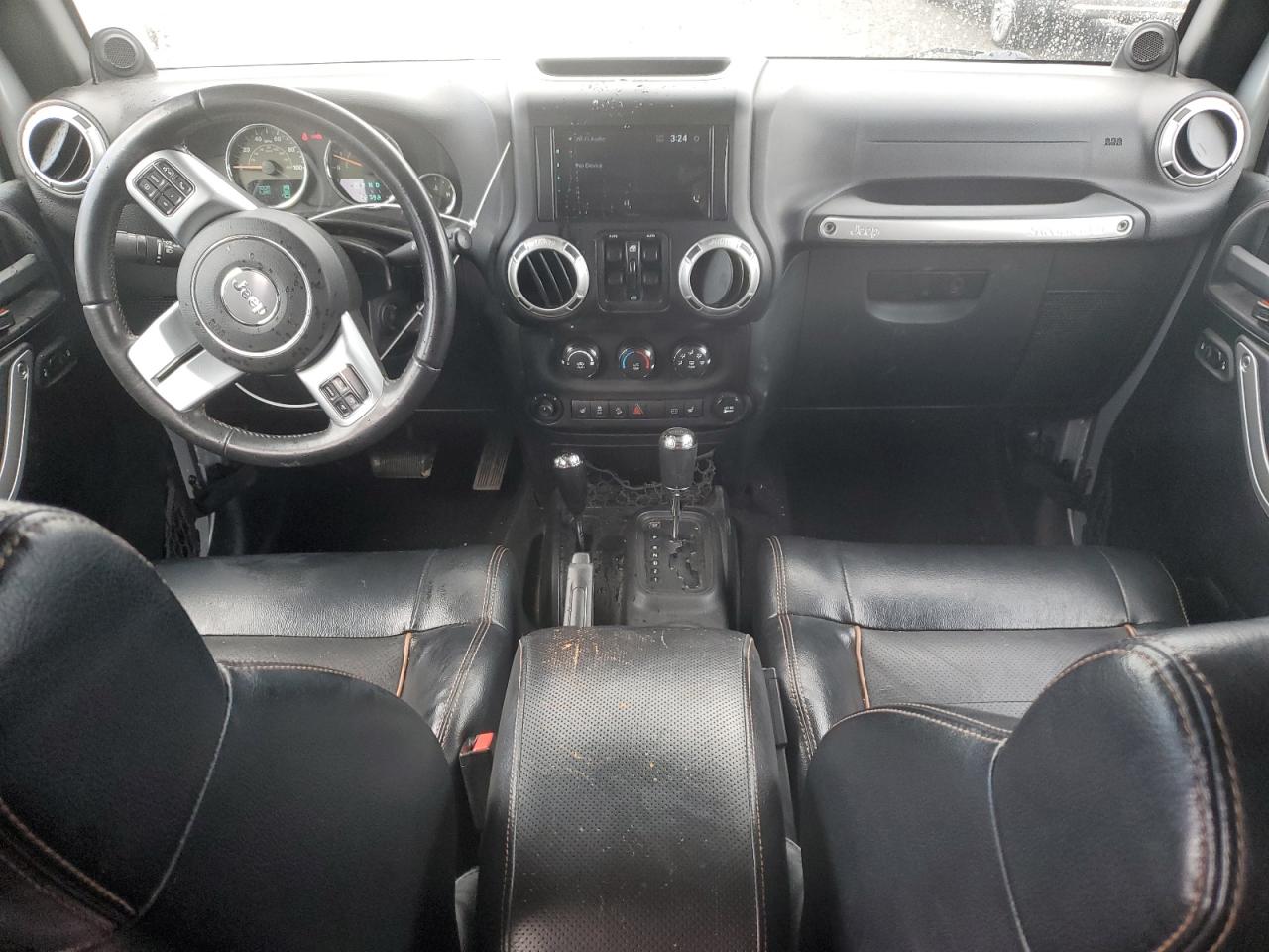 2011 Jeep Wrangler - Image 8