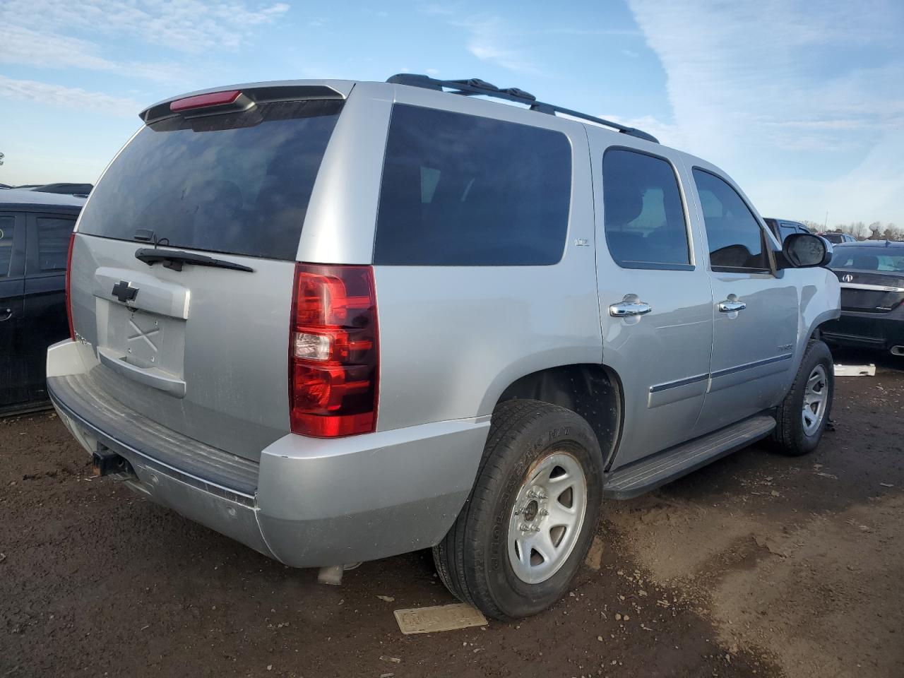2014 Chevrolet Tahoe - Image 3