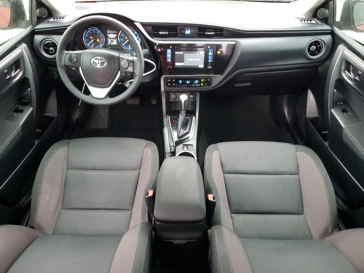 2017 Toyota Corolla - Image 8