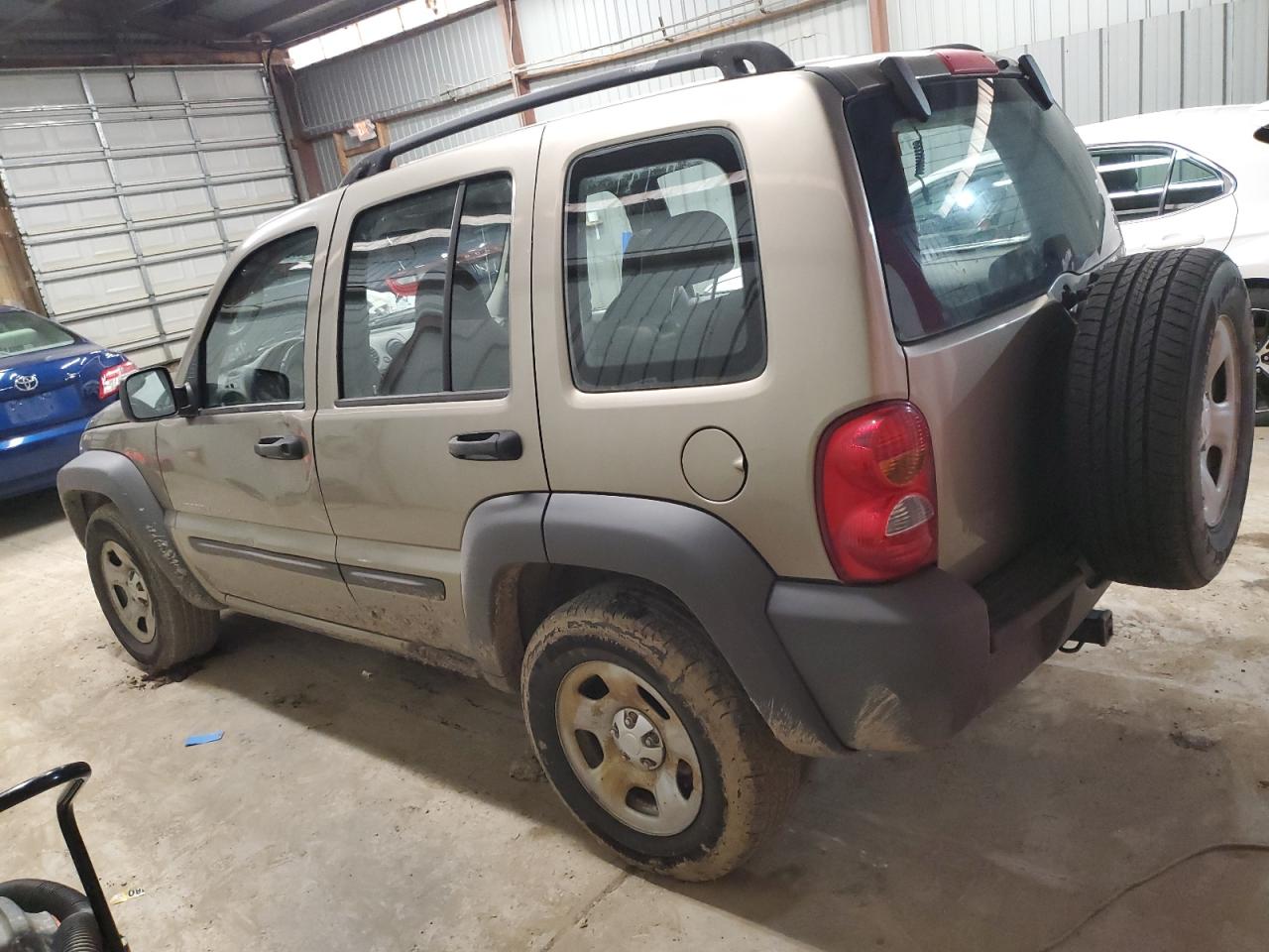 2003 Jeep Liberty (North America) - Image 2