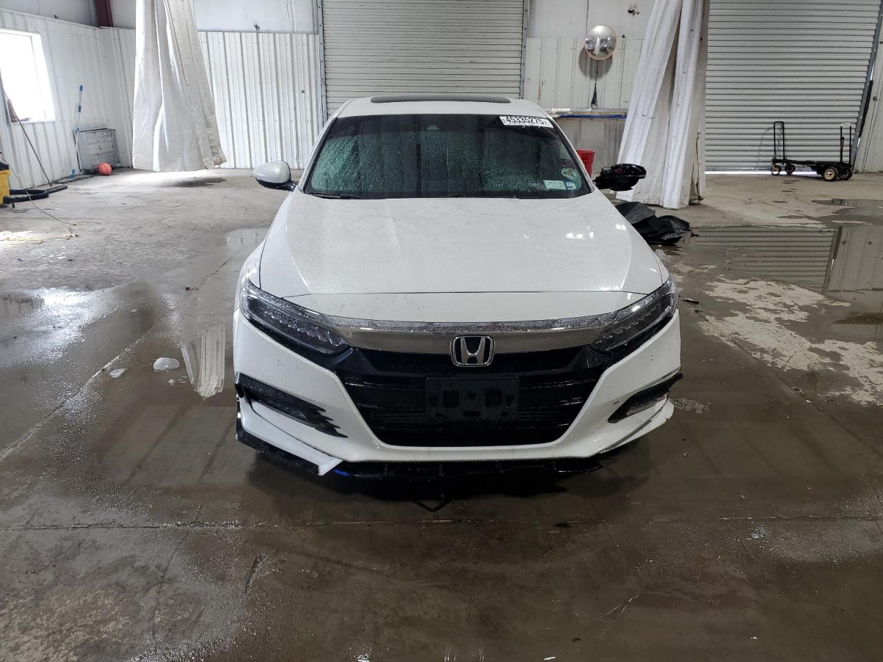 2018 Honda Accord - Image 5
