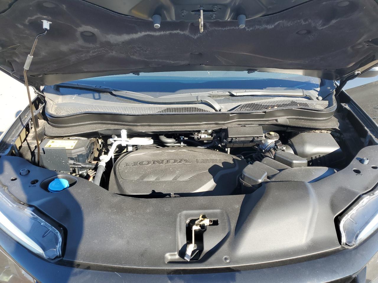 2021 Honda Passport - Image 12