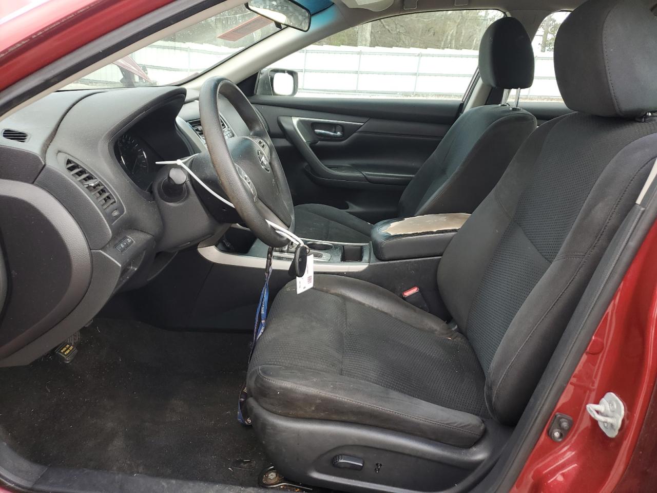 2015 Nissan Altima - Image 7