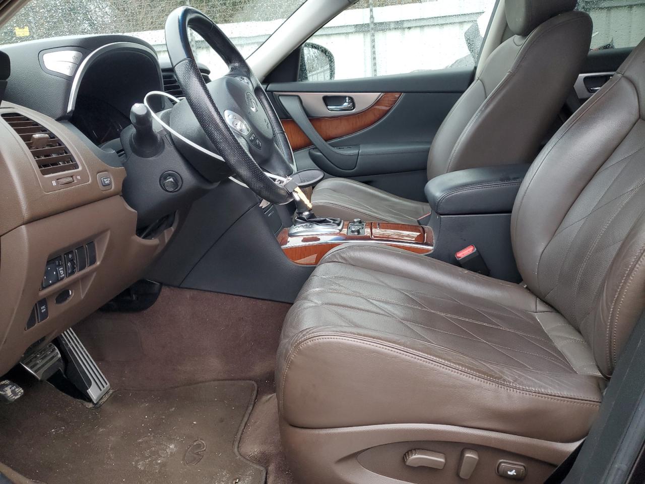 2010 Infiniti FX - Image 7