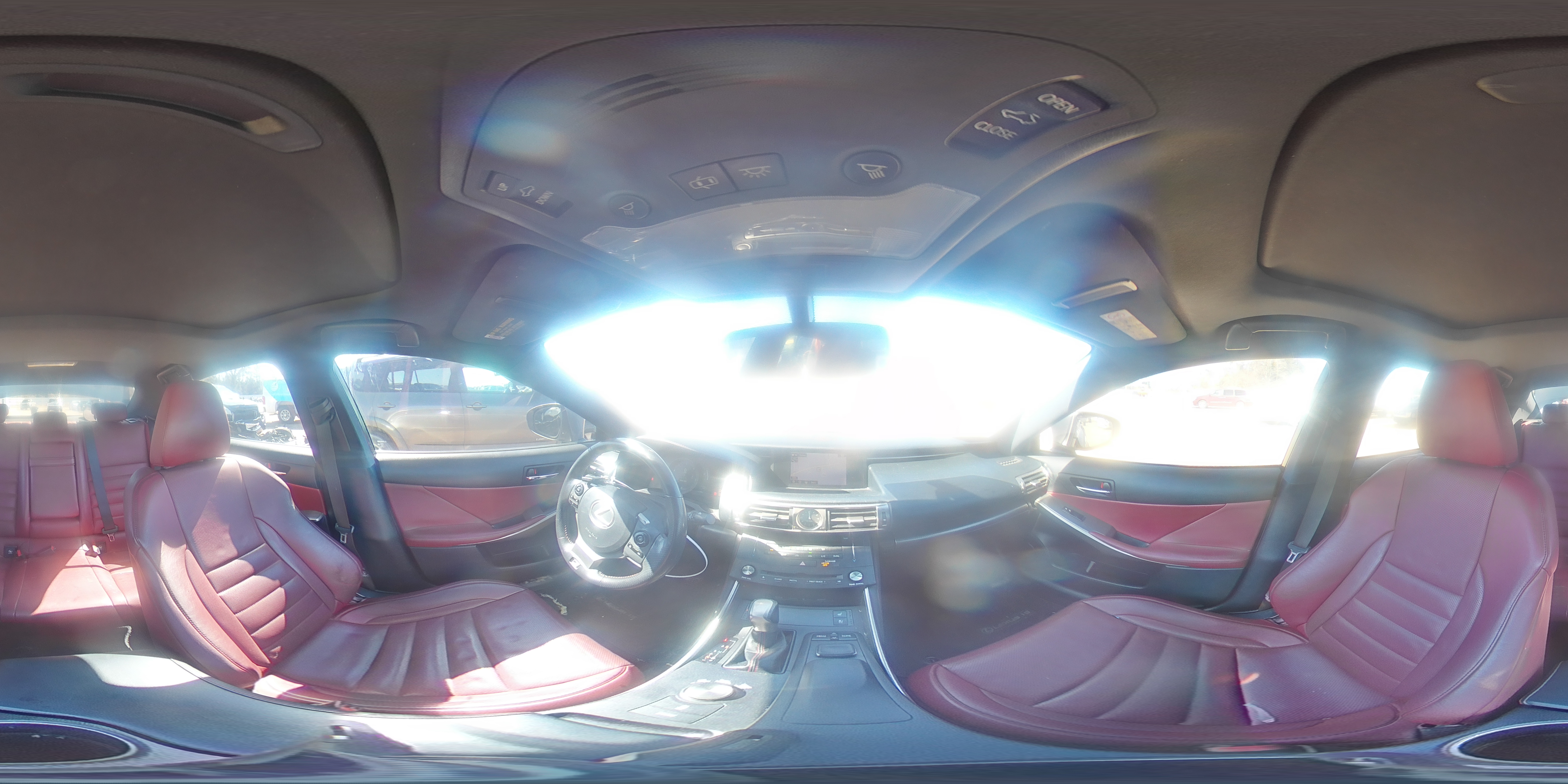 2015 Lexus IS - Image 13