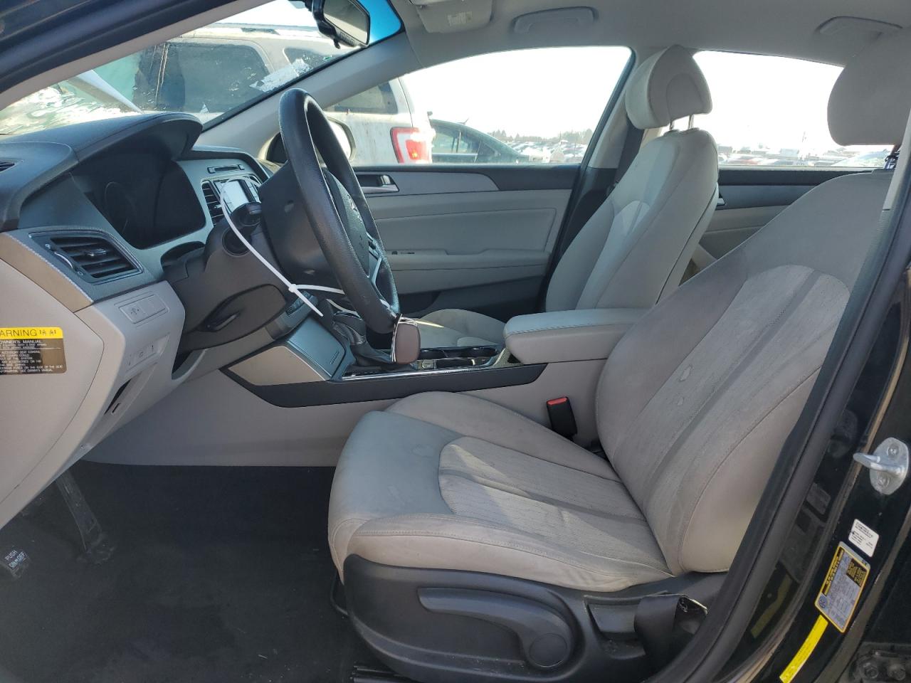 2016 Hyundai Sonata - Image 7