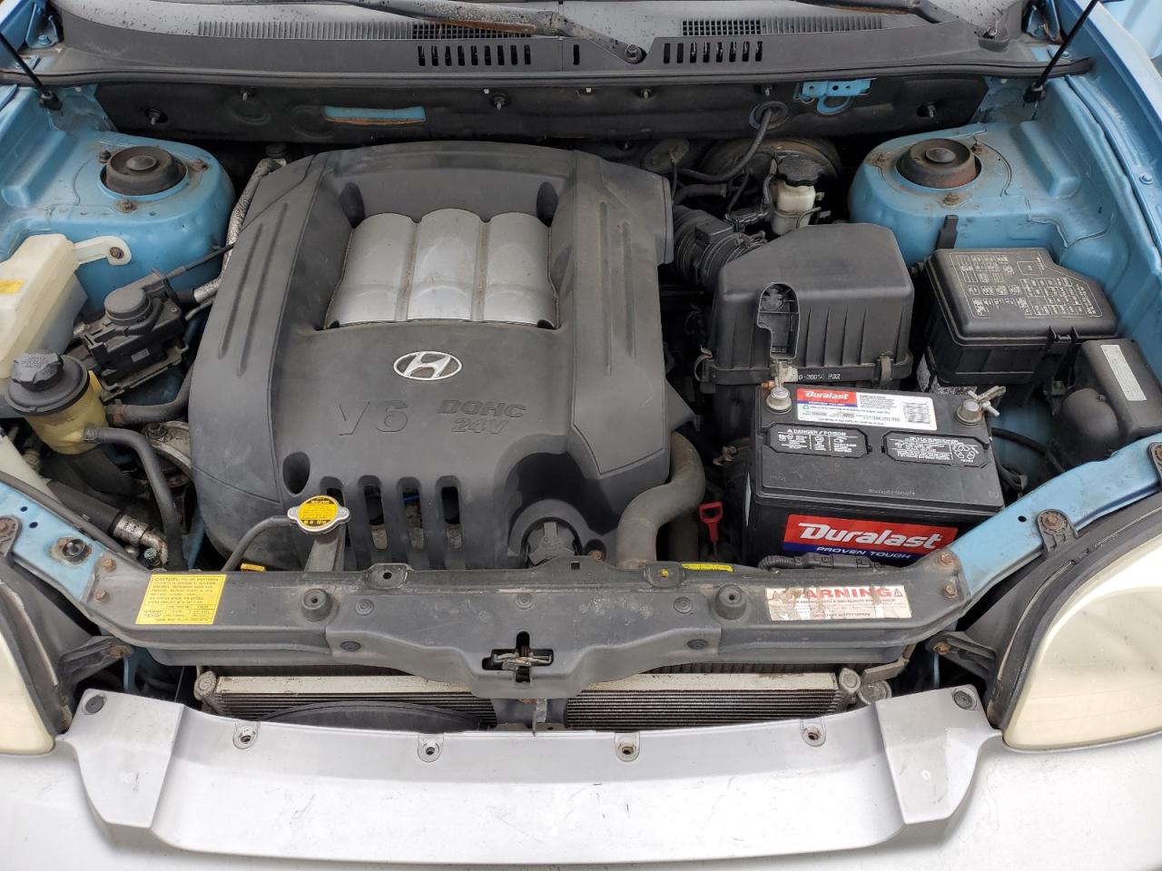 2003 Hyundai Santa Fe - Image 13