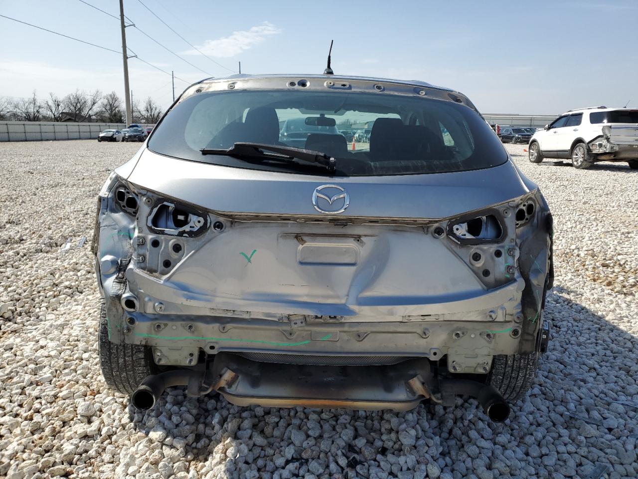 2015 Mazda 3 - Image 6