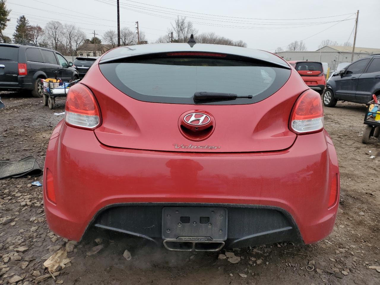 2015 Hyundai Veloster - Image 6