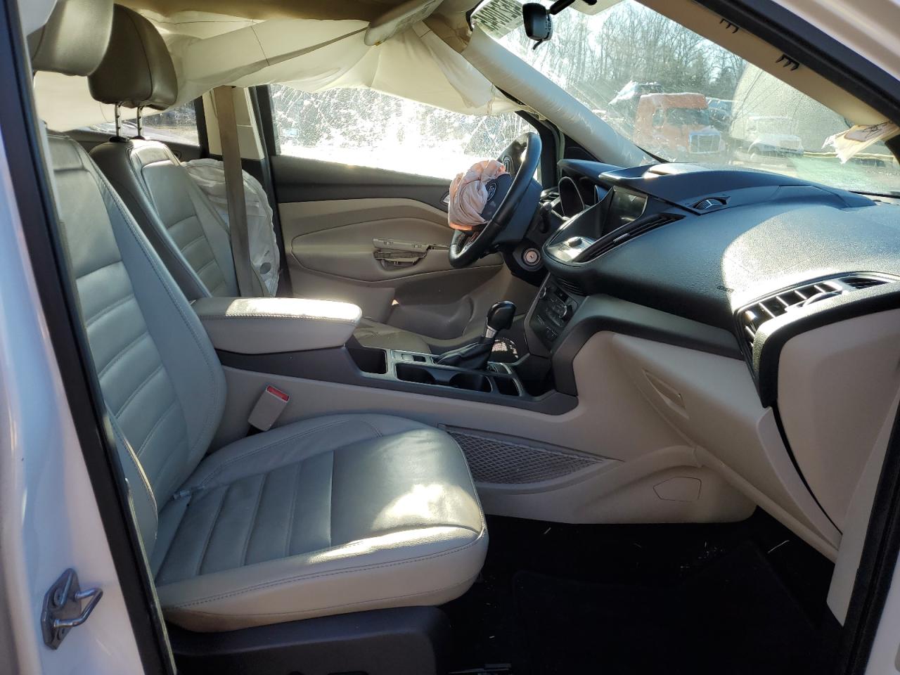 2017 Ford Escape - Image 7