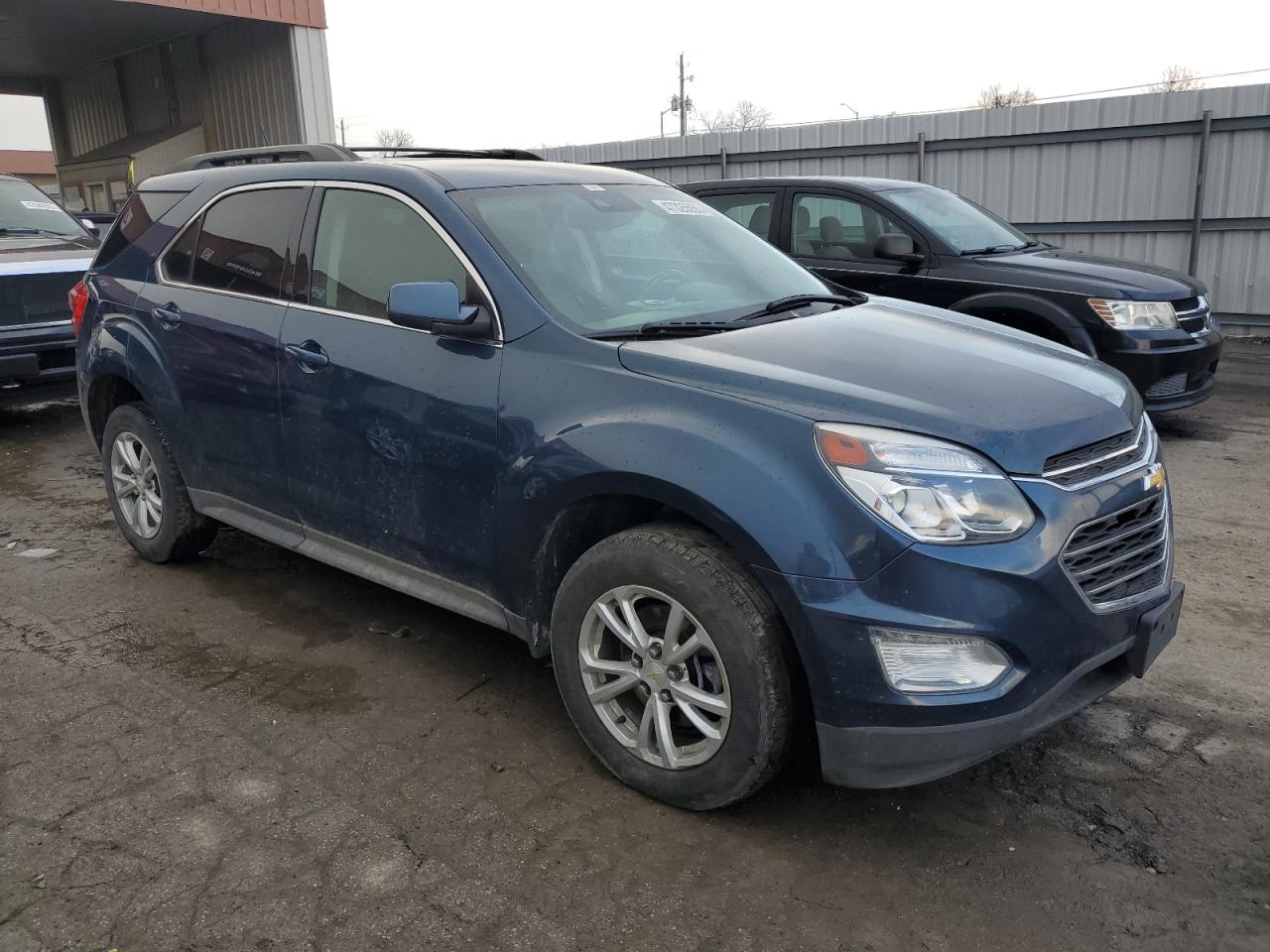 2017 Chevrolet Equinox - Image 4