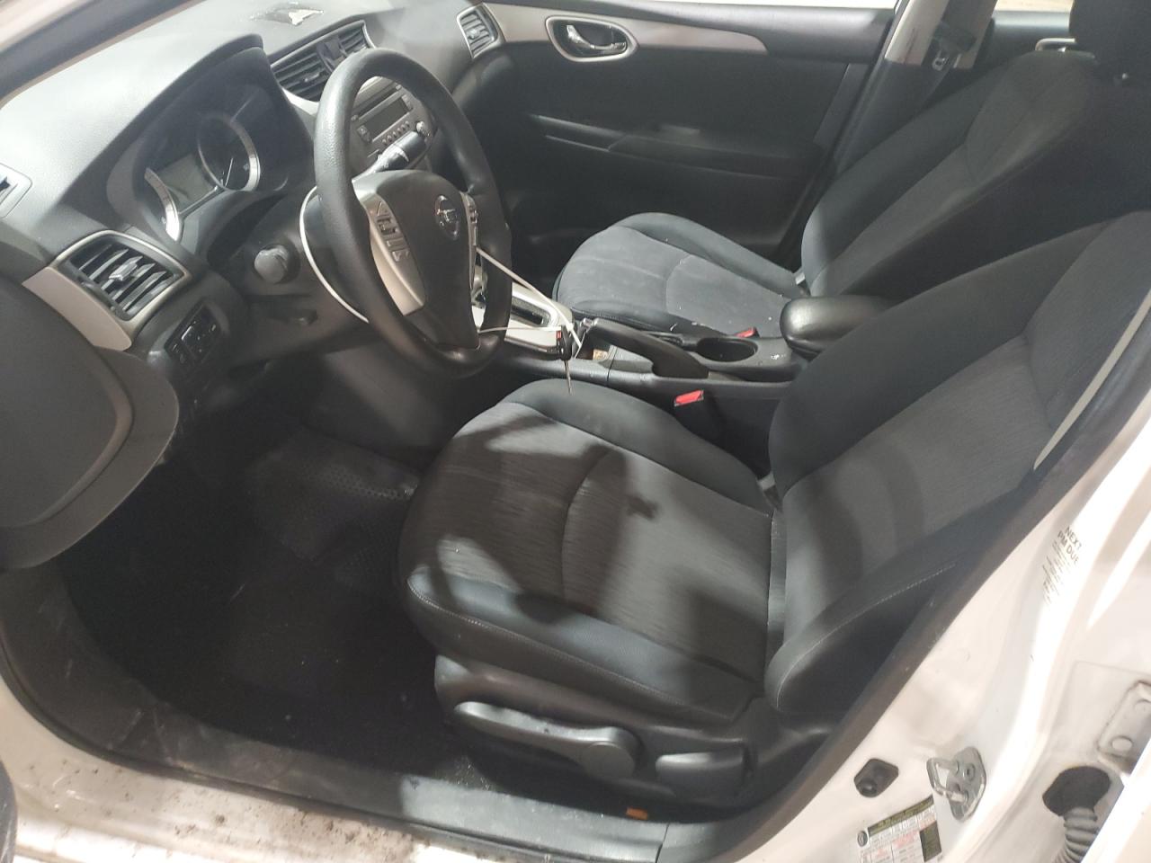 2014 Nissan Sentra - Image 7