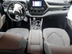 Woodhaven, MI에서 판매 중인 2024 Toyota Highlander Le - Side