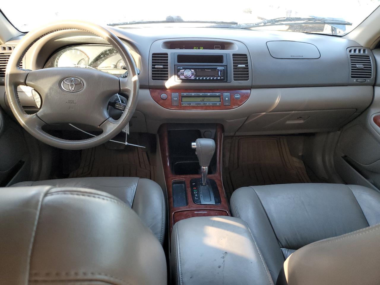 2004 Toyota Camry - Image 8