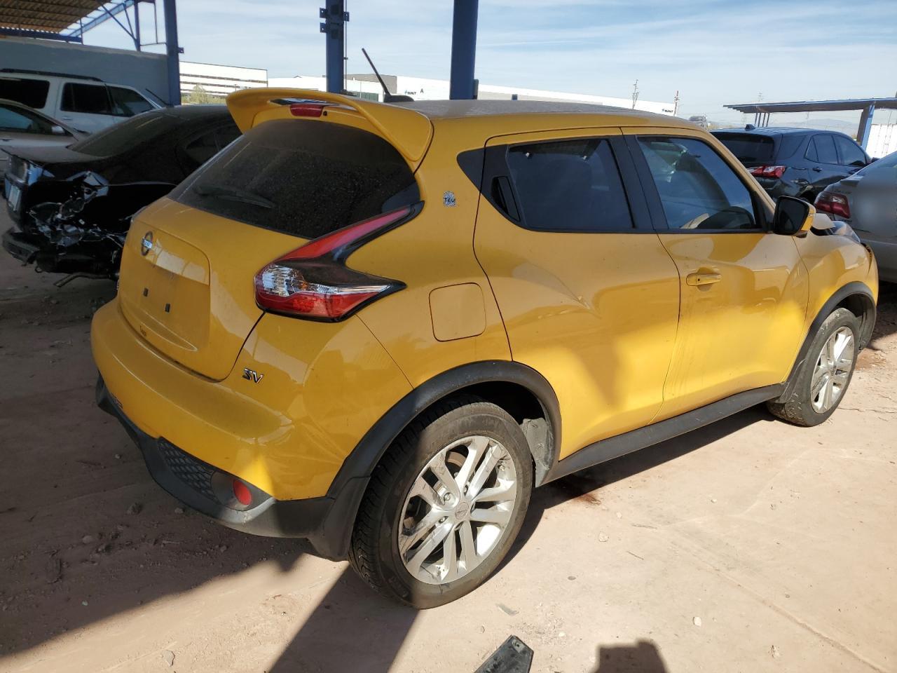 2015 Nissan Juke - Image 3