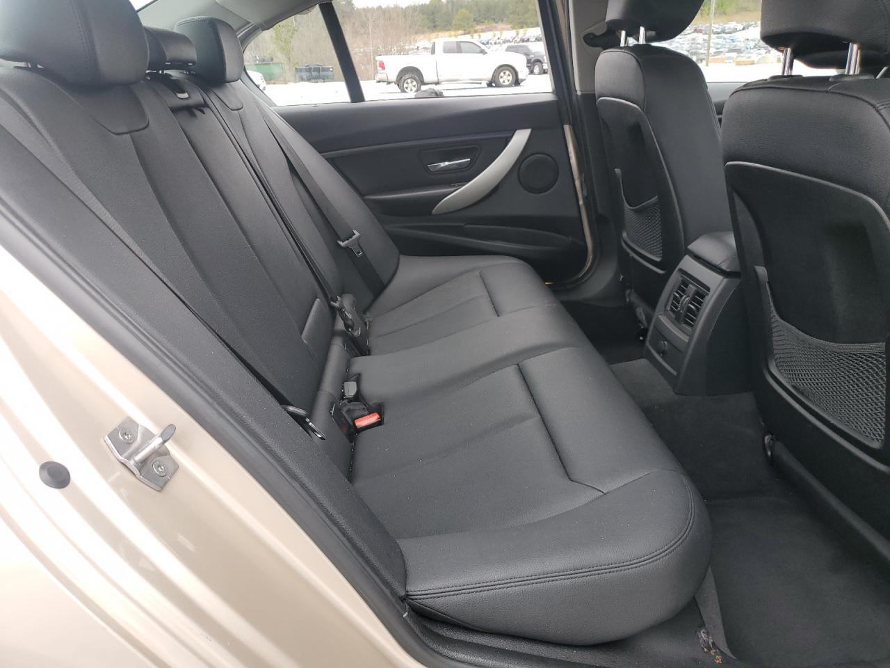 2013 BMW 3er - Image 10