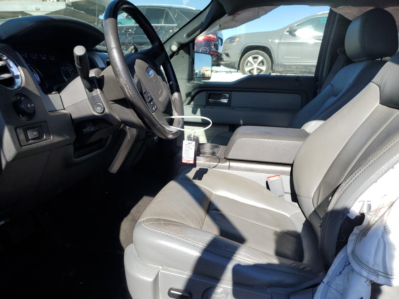 2014 Ford F-150 - Image 7