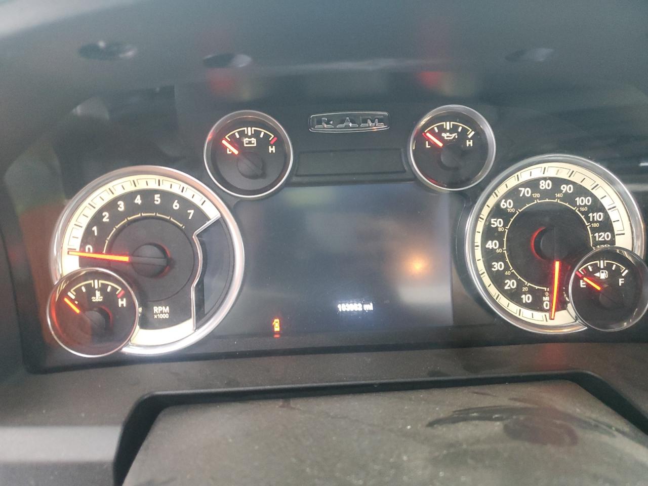 2017 RAM 1500 - Image 9