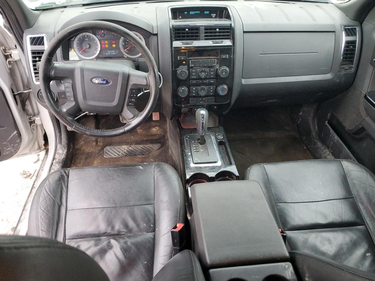2009 Ford Escape - Image 8