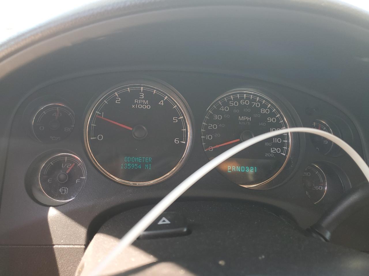 2007 Chevrolet Silverado - Image 9