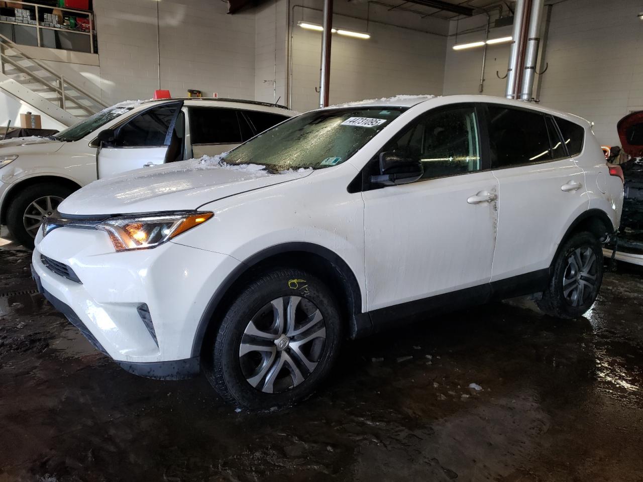 2017 Toyota RAV 4 - Image 1