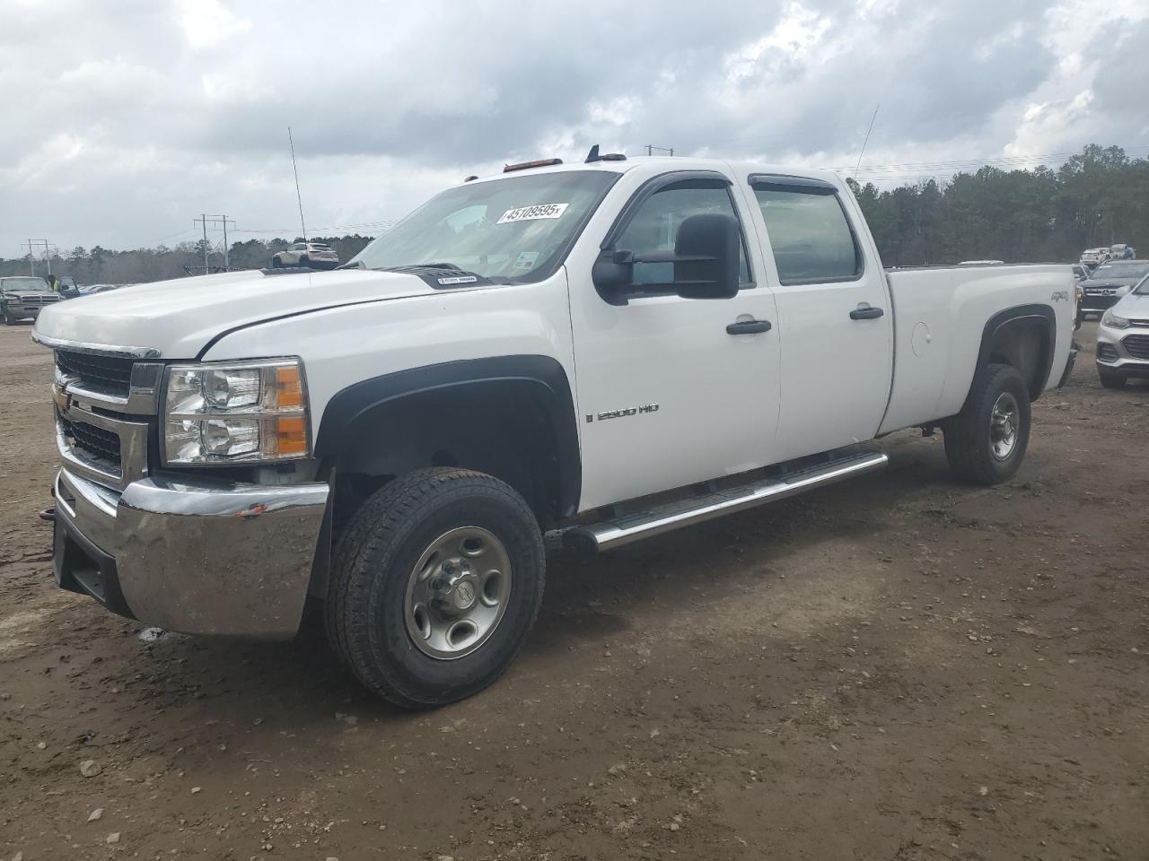 2009 Chevrolet Silverado - Image 1