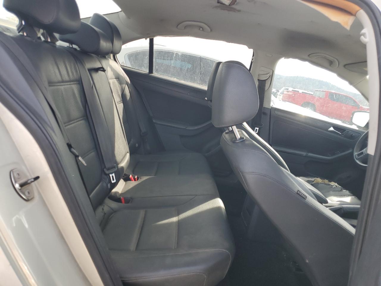 2011 Volkswagen Jetta Se VIN: 3VWDX7AJ9BM126190 Lot: 45647925