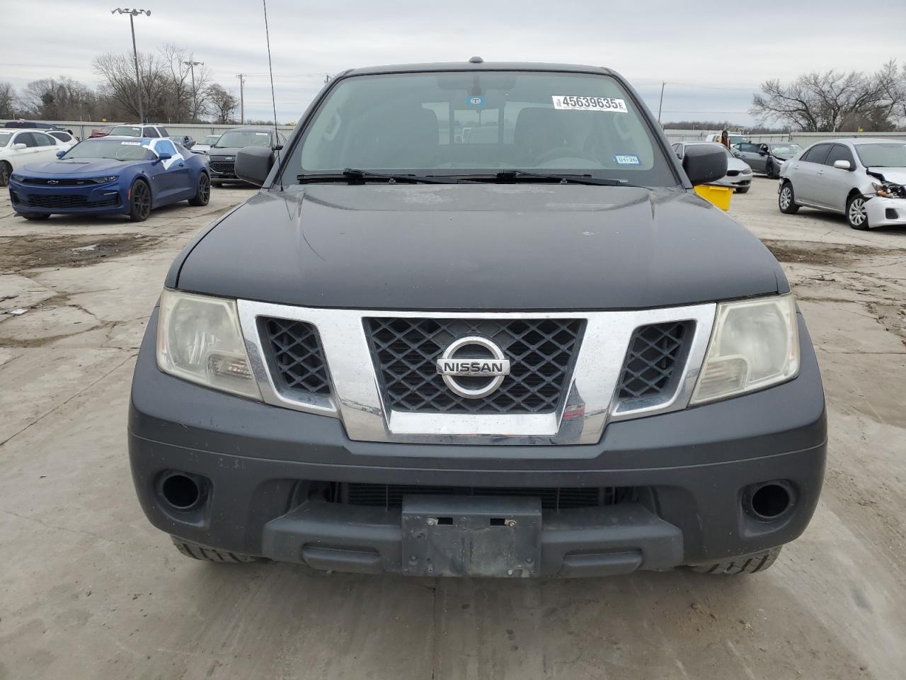 2015 Nissan Navara (Frontier) - Image 5