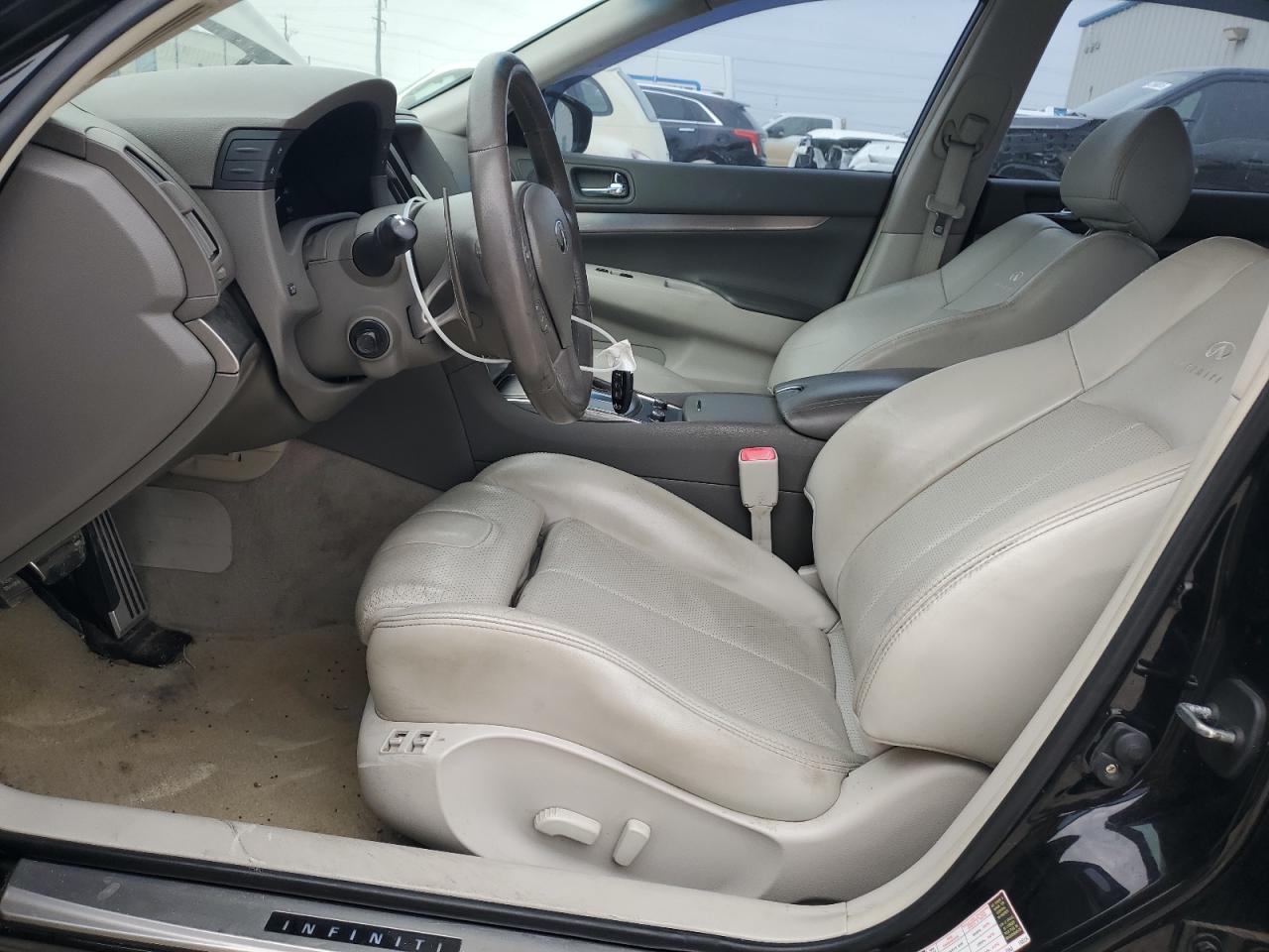 2013 Infiniti G - Image 7