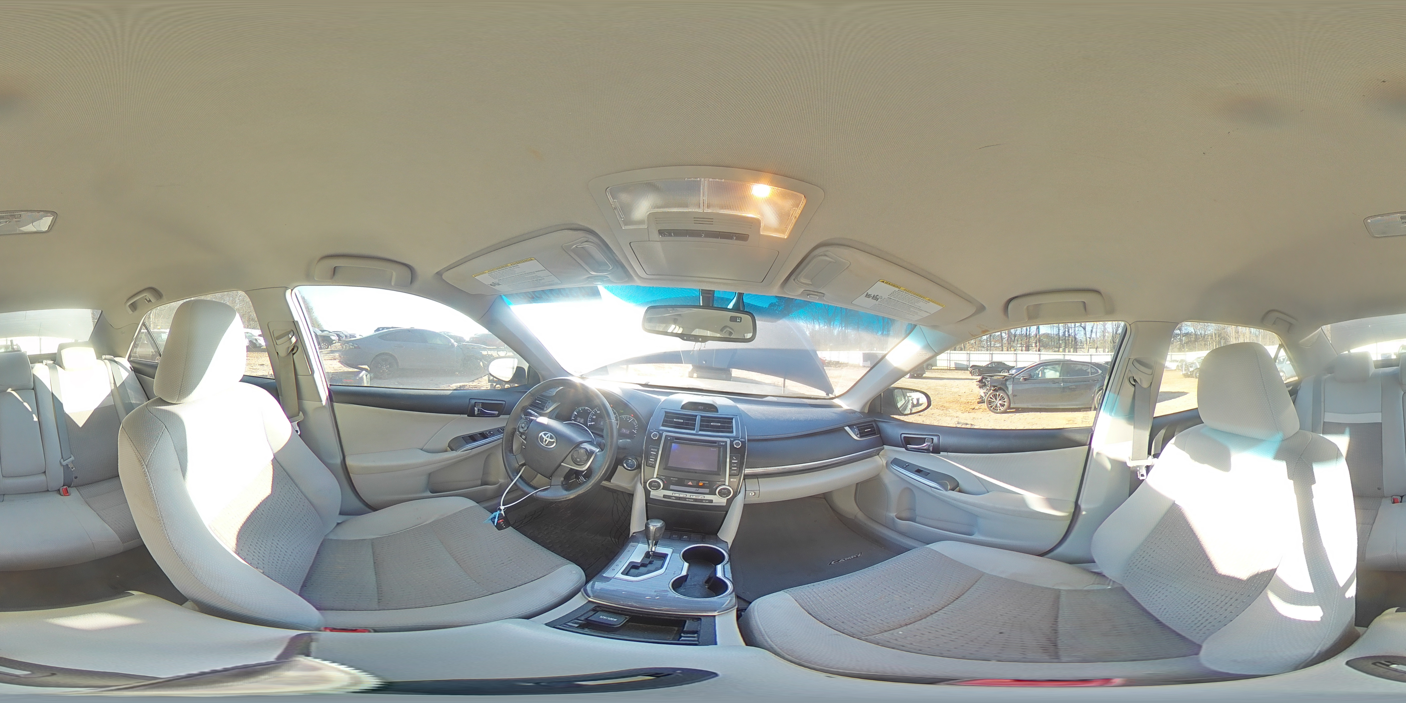 2012 Toyota Camry - Image 13