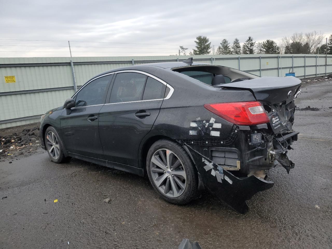 2019 Subaru Legacy - Image 2
