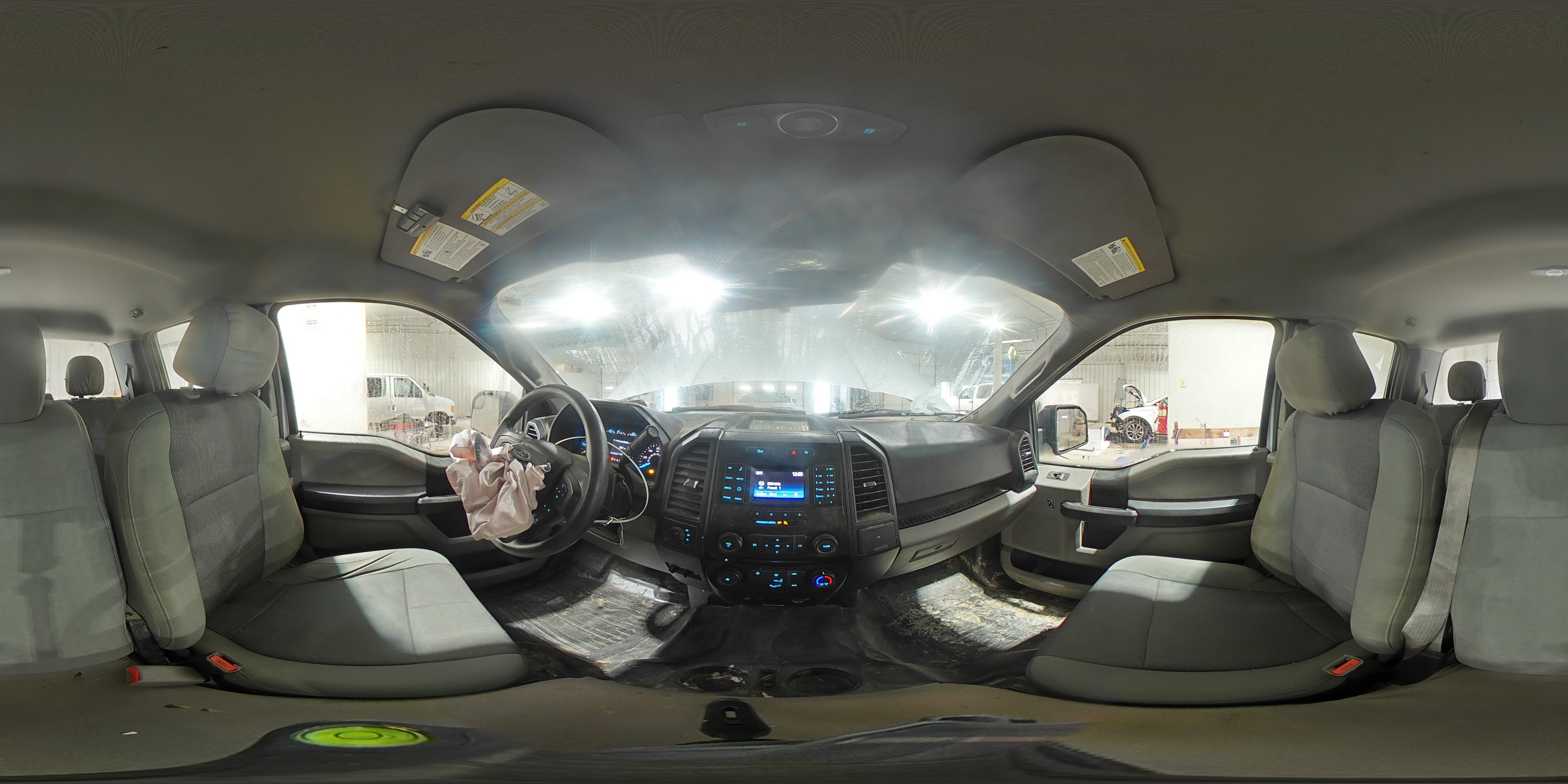 2015 Ford F-150 - Image 14