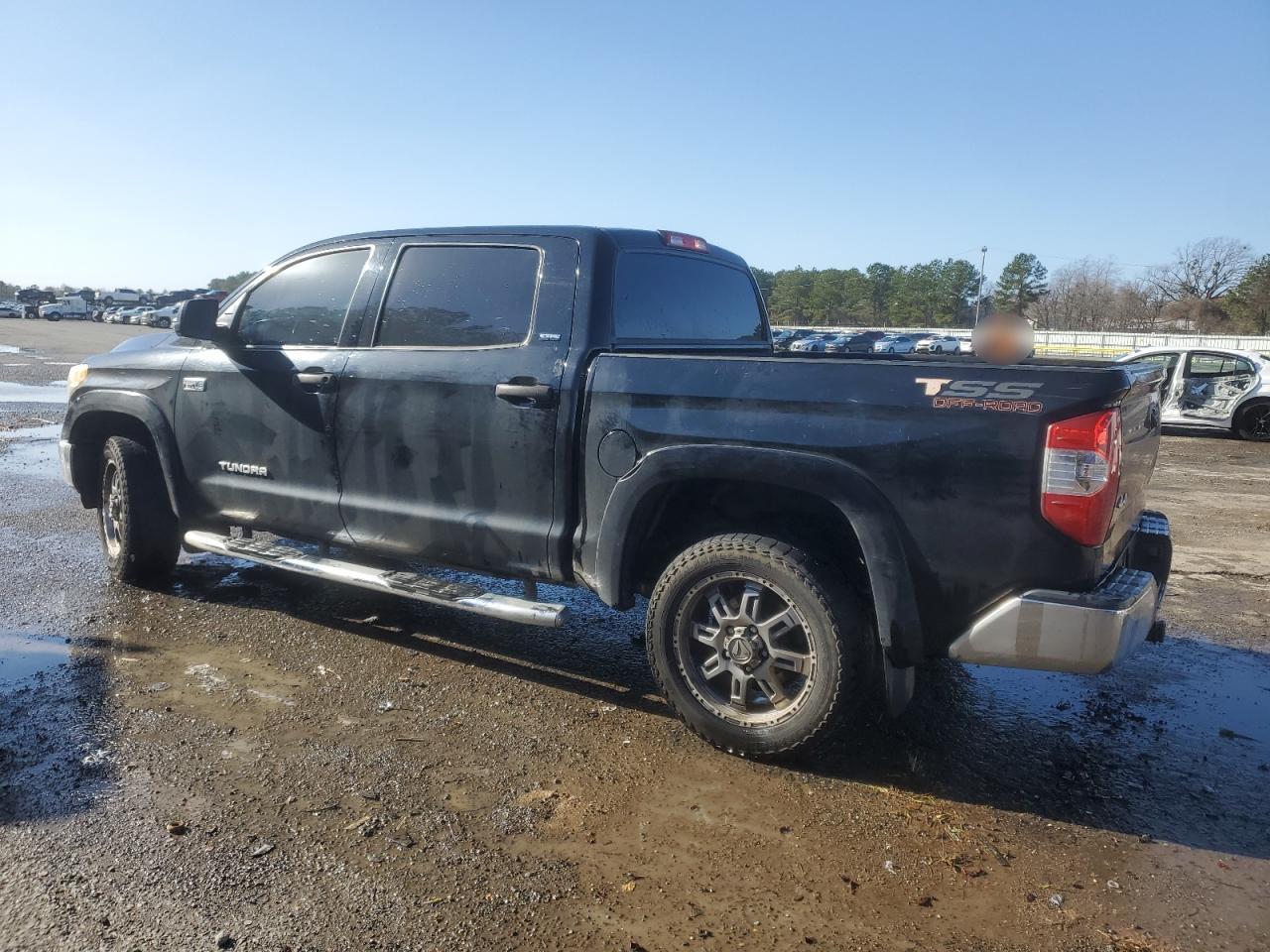 2017 Toyota Tundra - Image 2