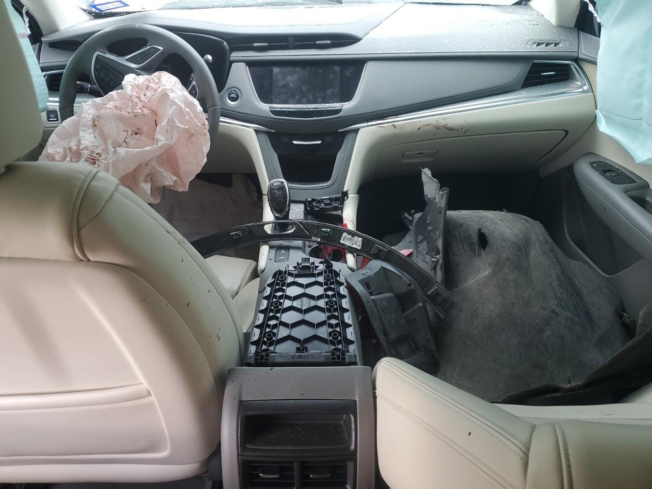 2017 Cadillac XT5 - Image 8