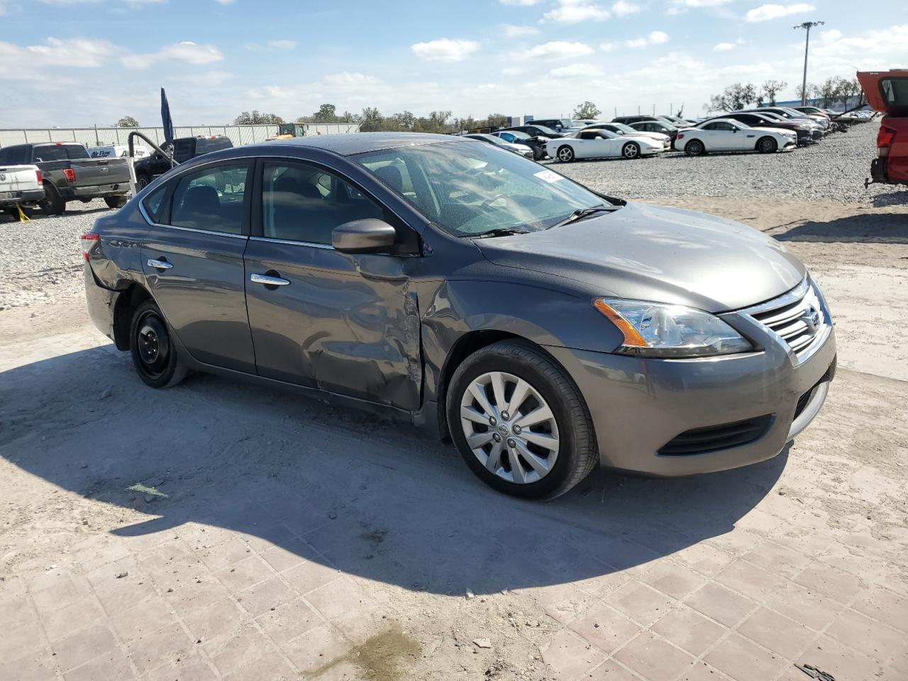 2015 Nissan Sentra - Image 4