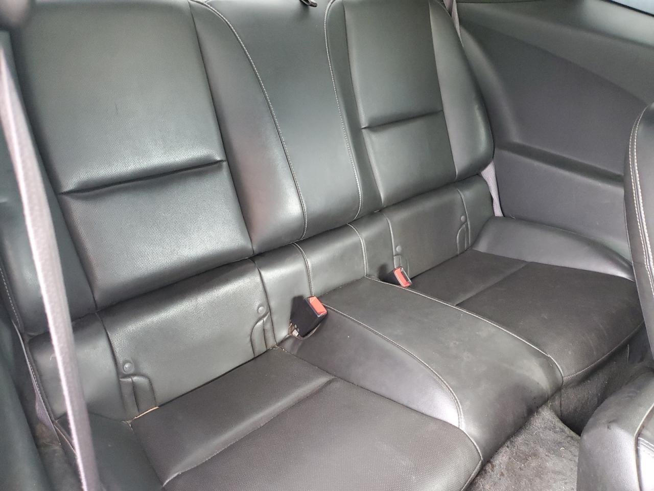 2015 Chevrolet Camaro - Image 10