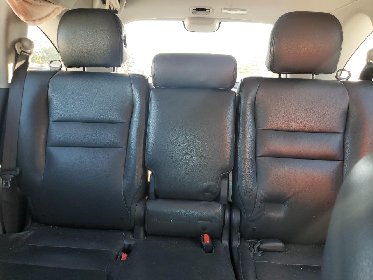 2010 Honda CR-V - Image 10