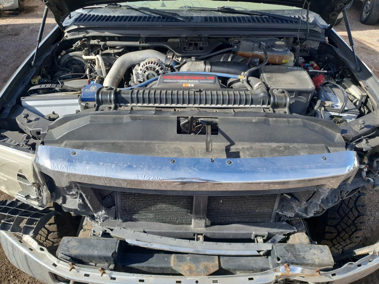 2005 Ford F350 - Image 11