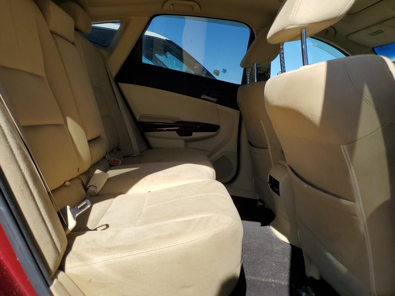 2010 Honda Accord - Image 10