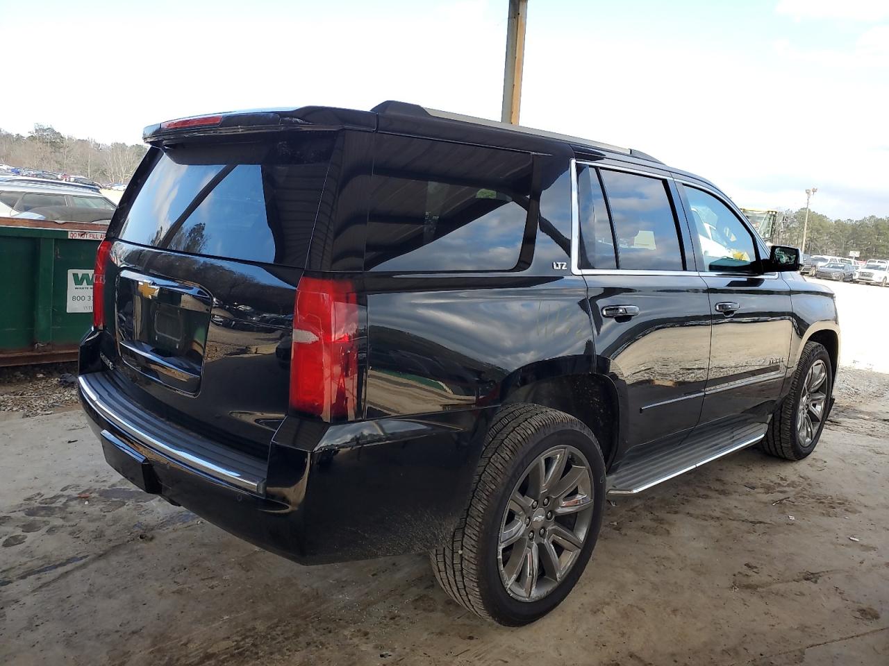 2015 Chevrolet Tahoe - Image 3