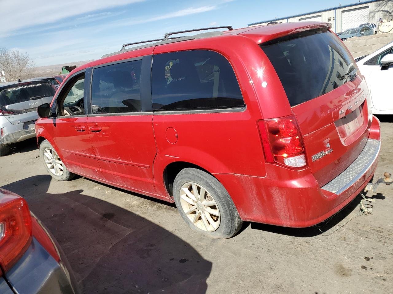 2014 Dodge Caravan - Image 2