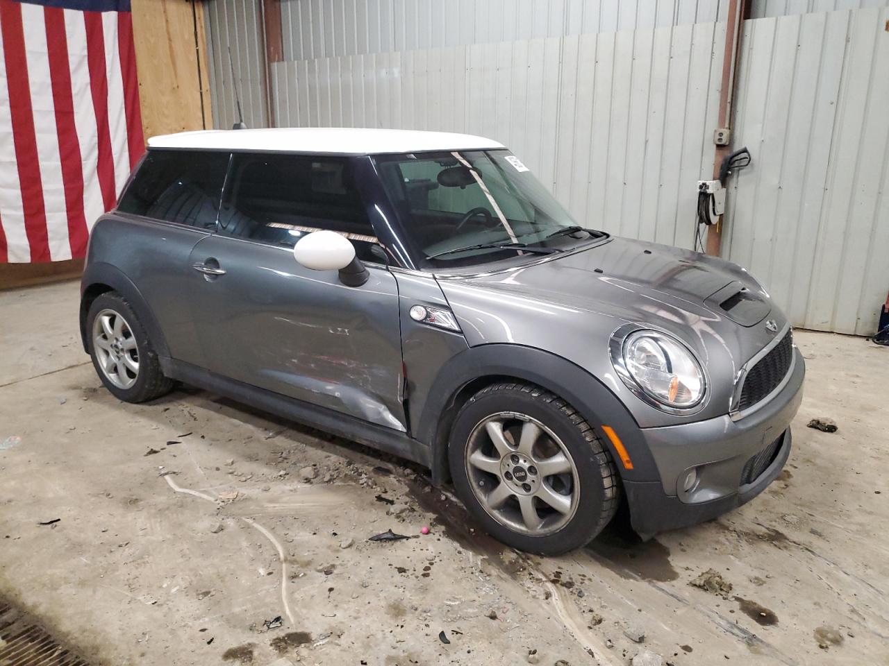 2009 MINI Cooper - Image 4