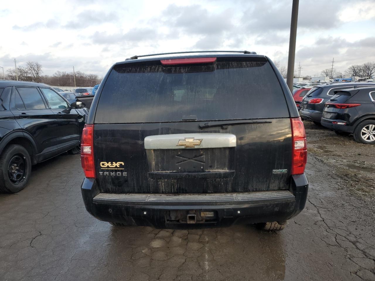 2011 Chevrolet Tahoe - Image 6