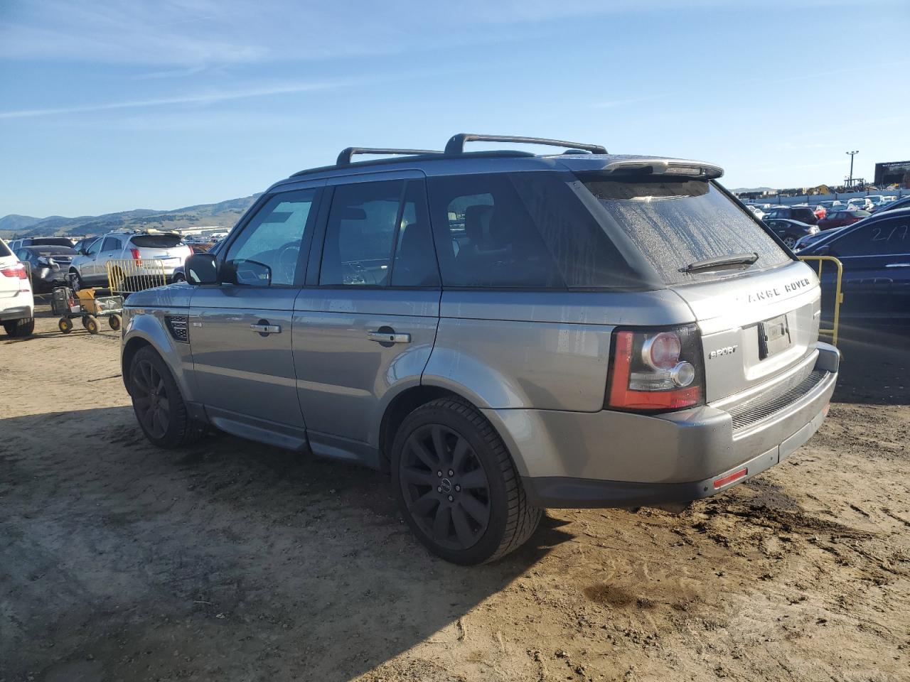 2013 Land Rover Range Rover - Image 2