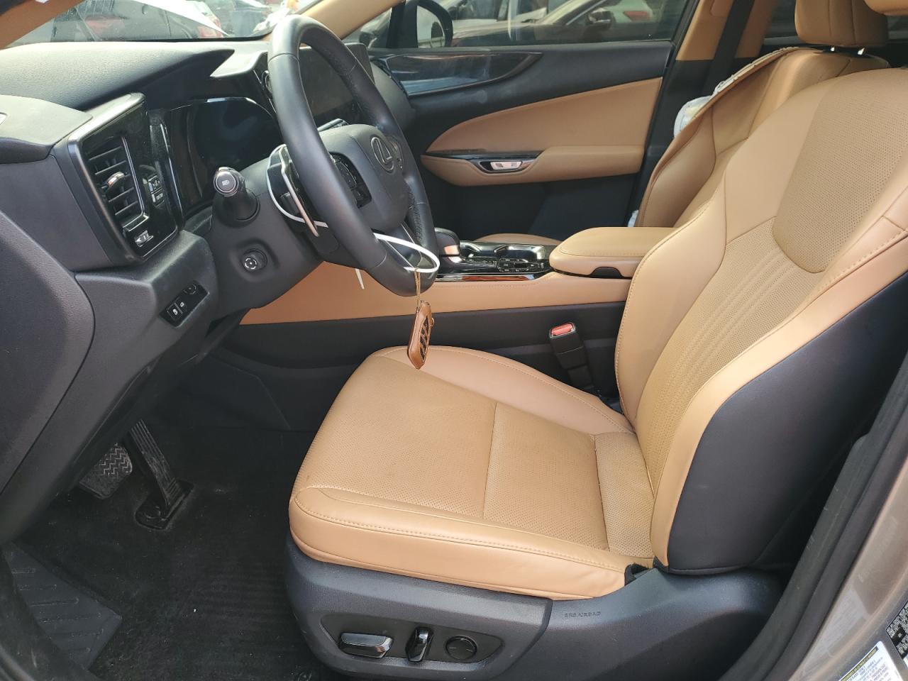 2022 Lexus NX - Image 7