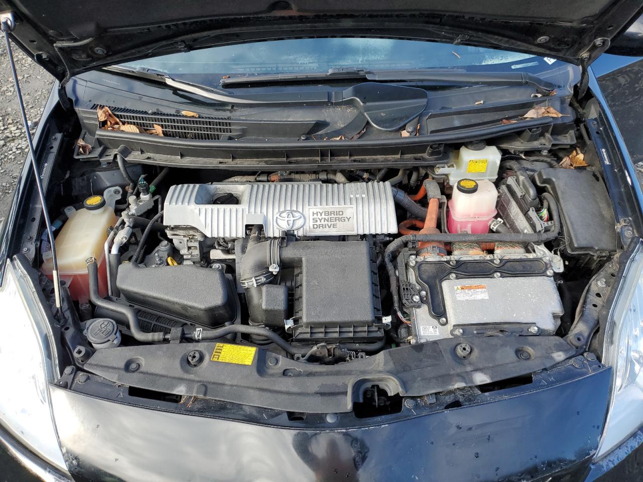 2012 Toyota Prius - Image 11