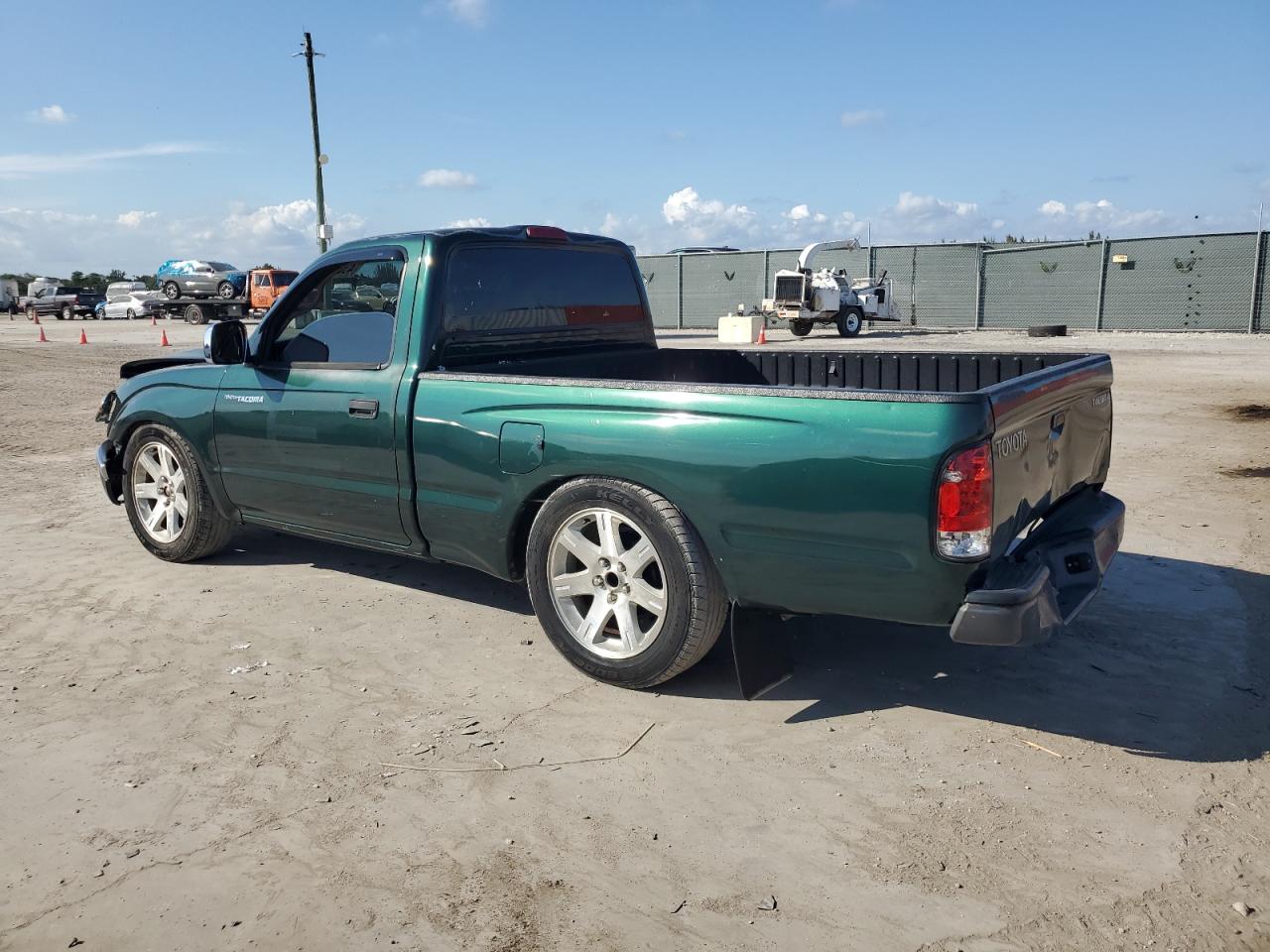 2002 Toyota Tacoma - Image 2