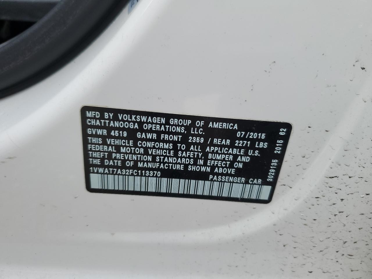 2015 Volkswagen Passat - Image 12